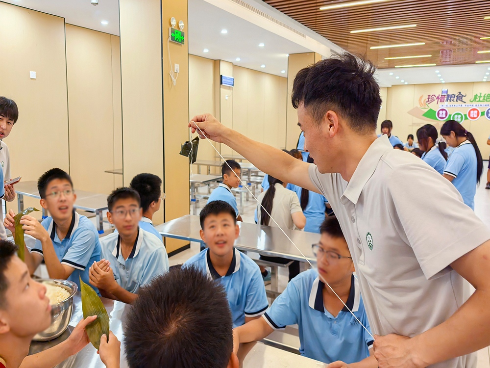 海北管孩子叛逆特殊学校推荐，本地寄宿成长培育机构盘点